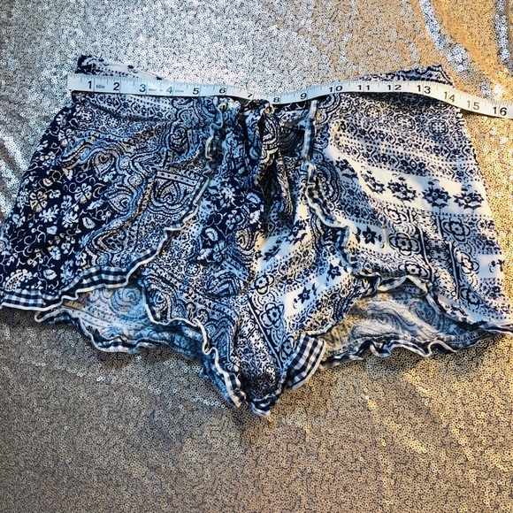 Altard State Women’s Navy Blue & White Shorts Size S - Picture 7 of 8